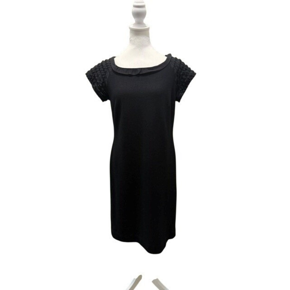 Ann Taylor Vintage Black Ruffle Cap Sleeve Midi Dress Size 8 Scoop Neck Side Zip
